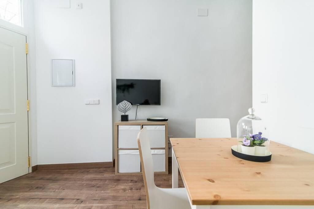 #15Pin-1 Apartamento De Un Dormitorio En Tetuan Мадрид Экстерьер фото