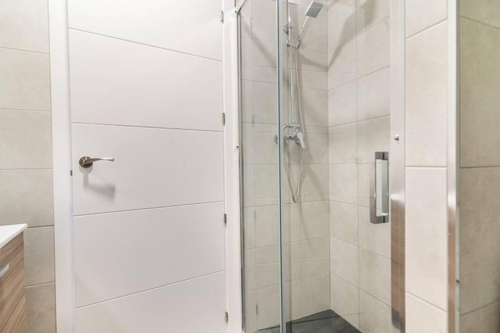 #15Pin-1 Apartamento De Un Dormitorio En Tetuan Мадрид Экстерьер фото